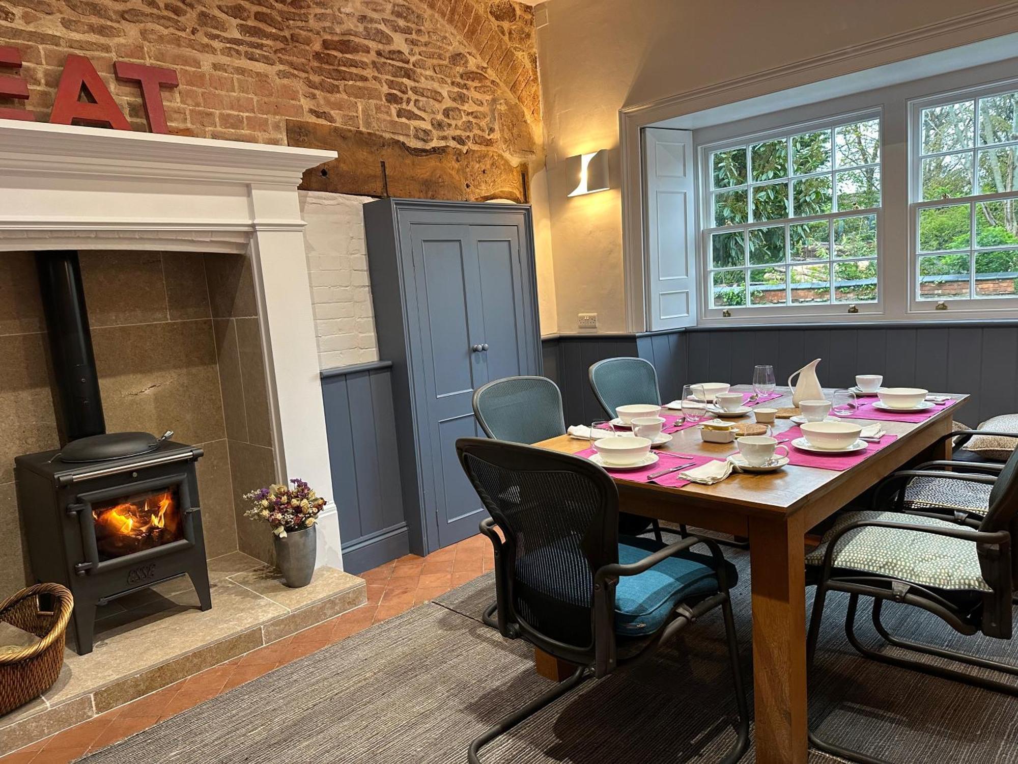 Bed and Breakfast The Priory Cannington Exterior foto